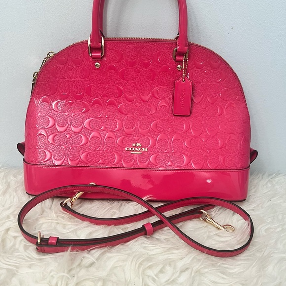 Coach F38120 IMDUL
IM/Dahlia Handbag - Picture 3 of 8